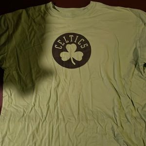 Green Boston Celtics tee